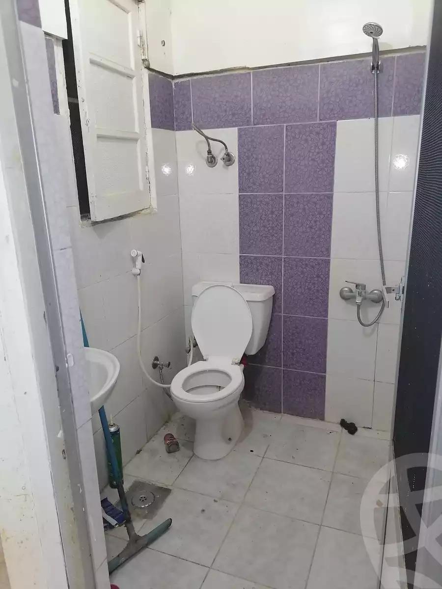 https://aqarmap.com.eg/en/listing/4387170-for-rent-cairo-shoubra-shr-shykwlny