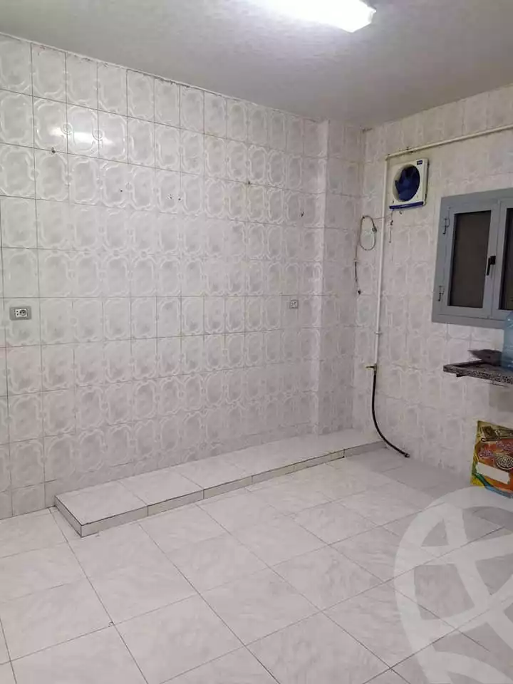 https://aqarmap.com.eg/ar/listing/4387227-for-rent-cairo-helwan-hadayek-helwan-nile-corniche-st
