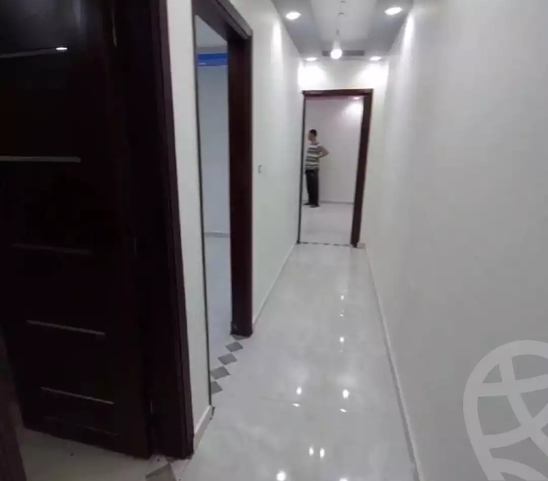 https://aqarmap.com.eg/ar/listing/4387962-for-rent-cairo-faisal-el-maryotyah-othman-ibn-effan-st