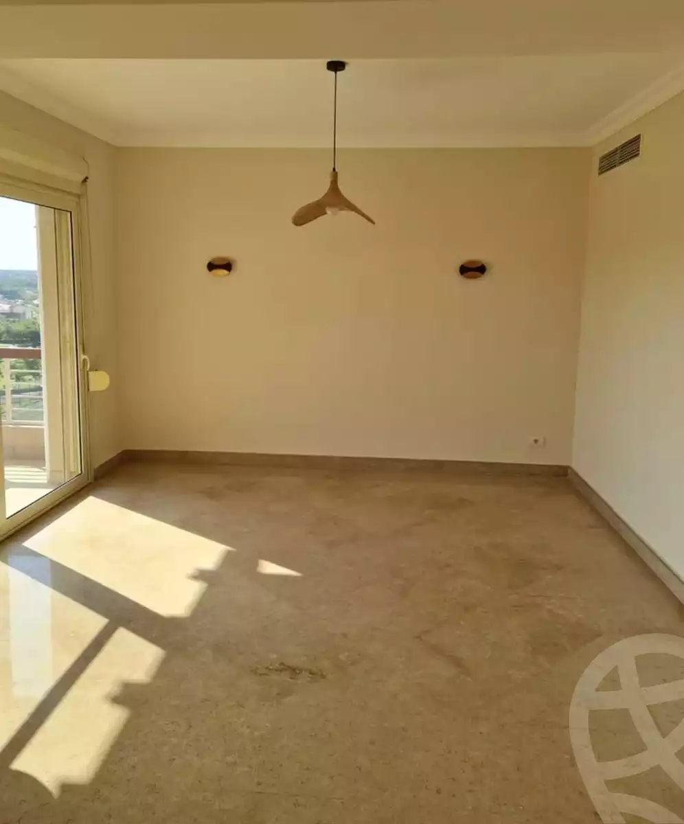 https://aqarmap.com.eg/ar/listing/4388159-for-rent-cairo-6th-of-october-compounds-dystrykt-wn-ryzydns-nyw-jyz-llttwyr-l-qry