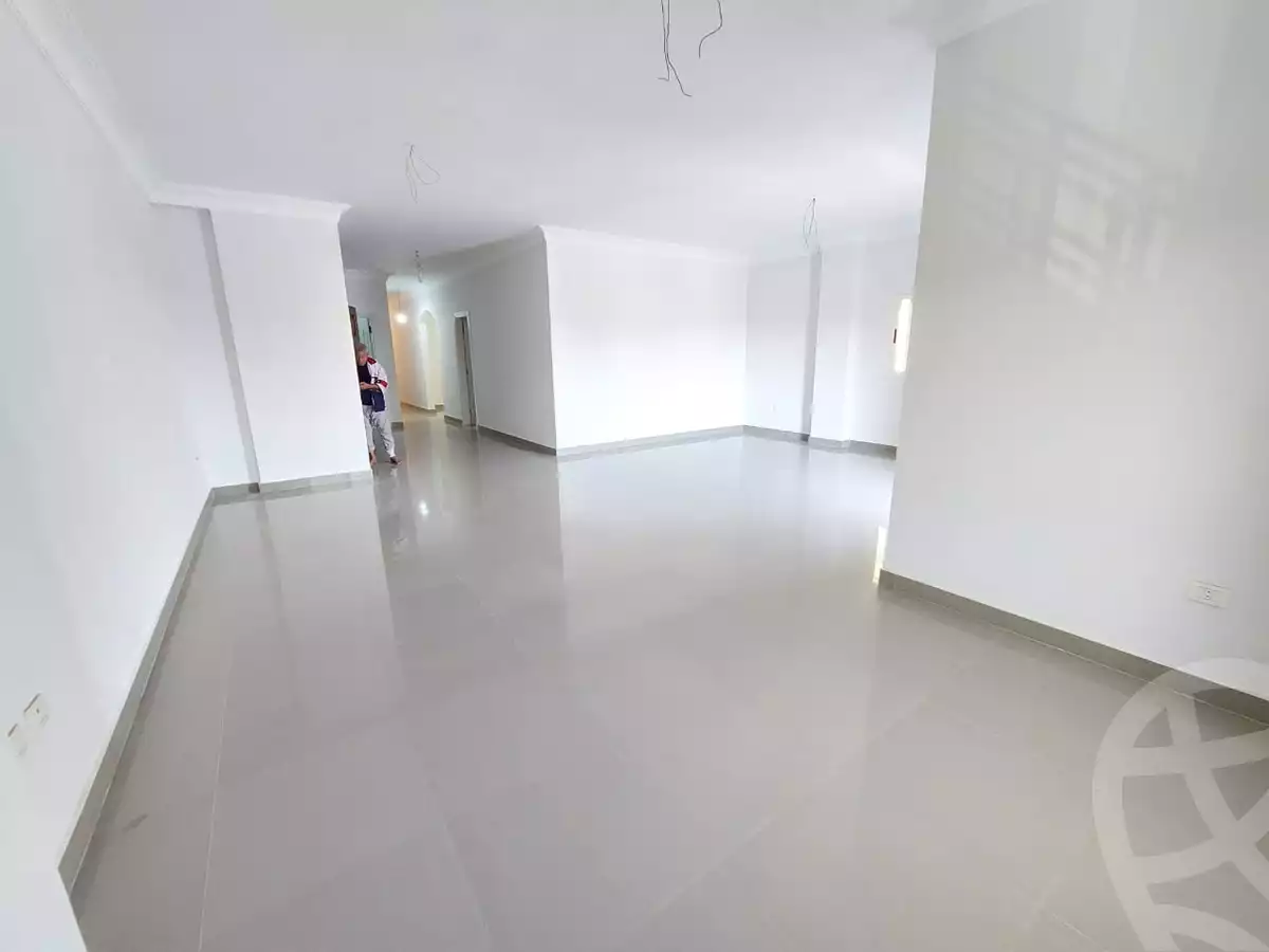 https://aqarmap.com.eg/en/listing/4410843-for-rent-cairo-new-cairo-gharb-arabila-selim-st