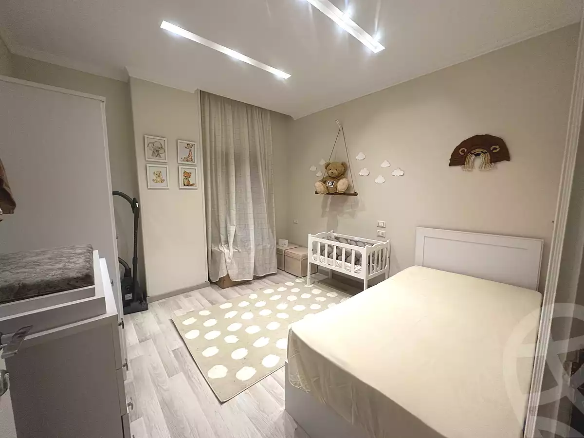 https://aqarmap.com.eg/ar/listing/4405931-for-sale-cairo-new-cairo-south-investors-mohammed-nagib-axis-st