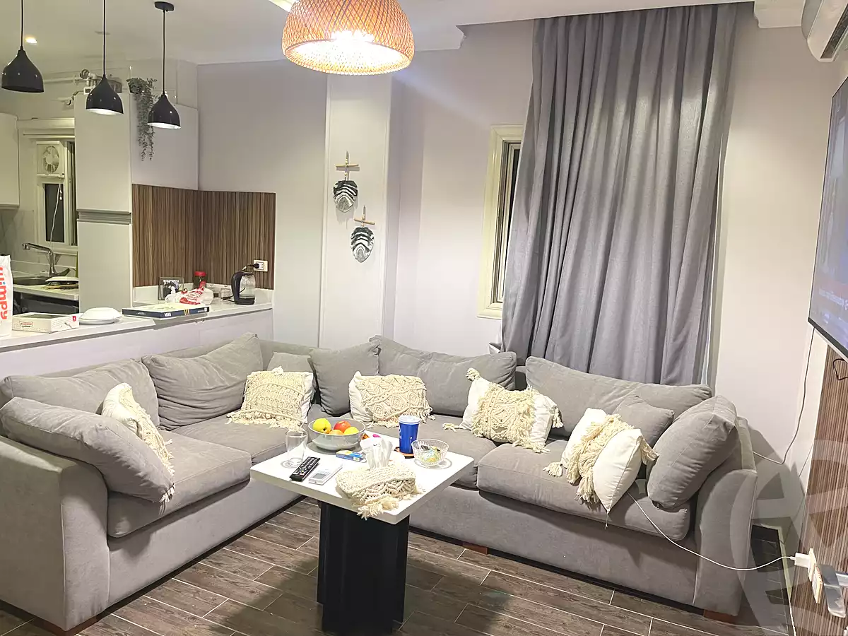 https://aqarmap.com.eg/ar/listing/4405931-for-sale-cairo-new-cairo-south-investors-mohammed-nagib-axis-st