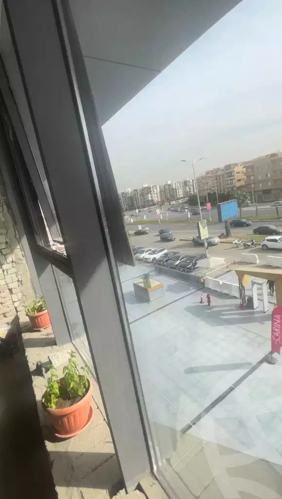 https://aqarmap.com.eg/ar/listing/4418810-for-rent-cairo-el-sheikh-zayed-city-compounds-in-sheikh-zayed-dh-jyt-blz-mykwn-llttwyr