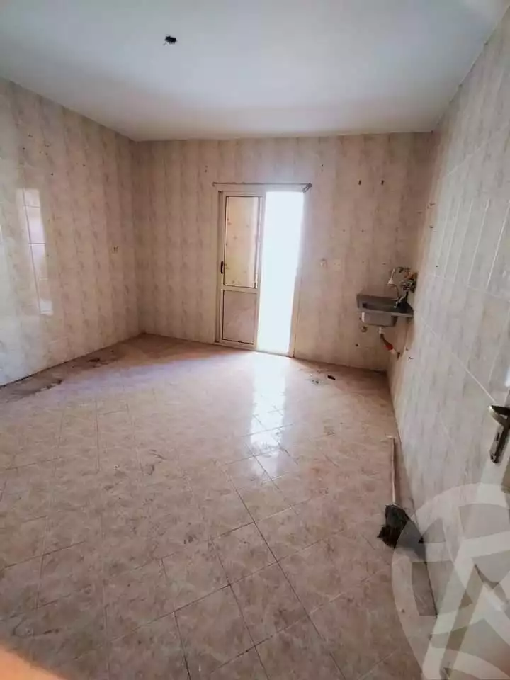 https://aqarmap.com.eg/en/listing/4426106-for-rent-cairo-mokattam-el-hay-el-khames