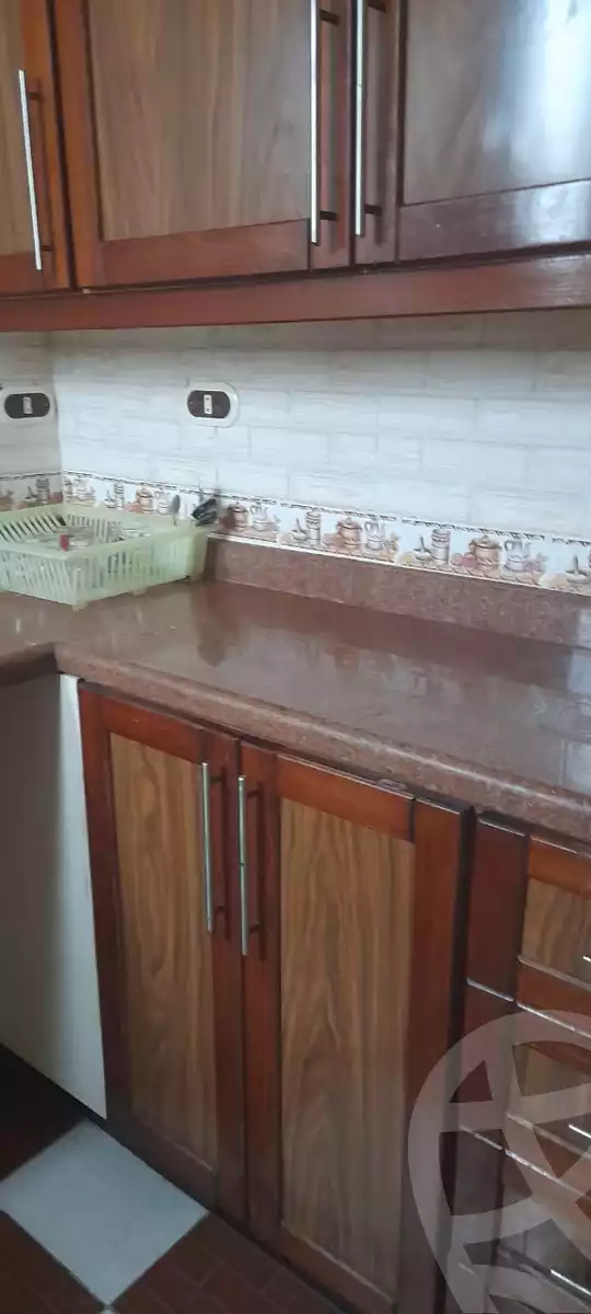 https://aqarmap.com.eg/ar/listing/4430742-for-sale-alexandria-el-hanouvel-omar-ibn-el-khattab-st