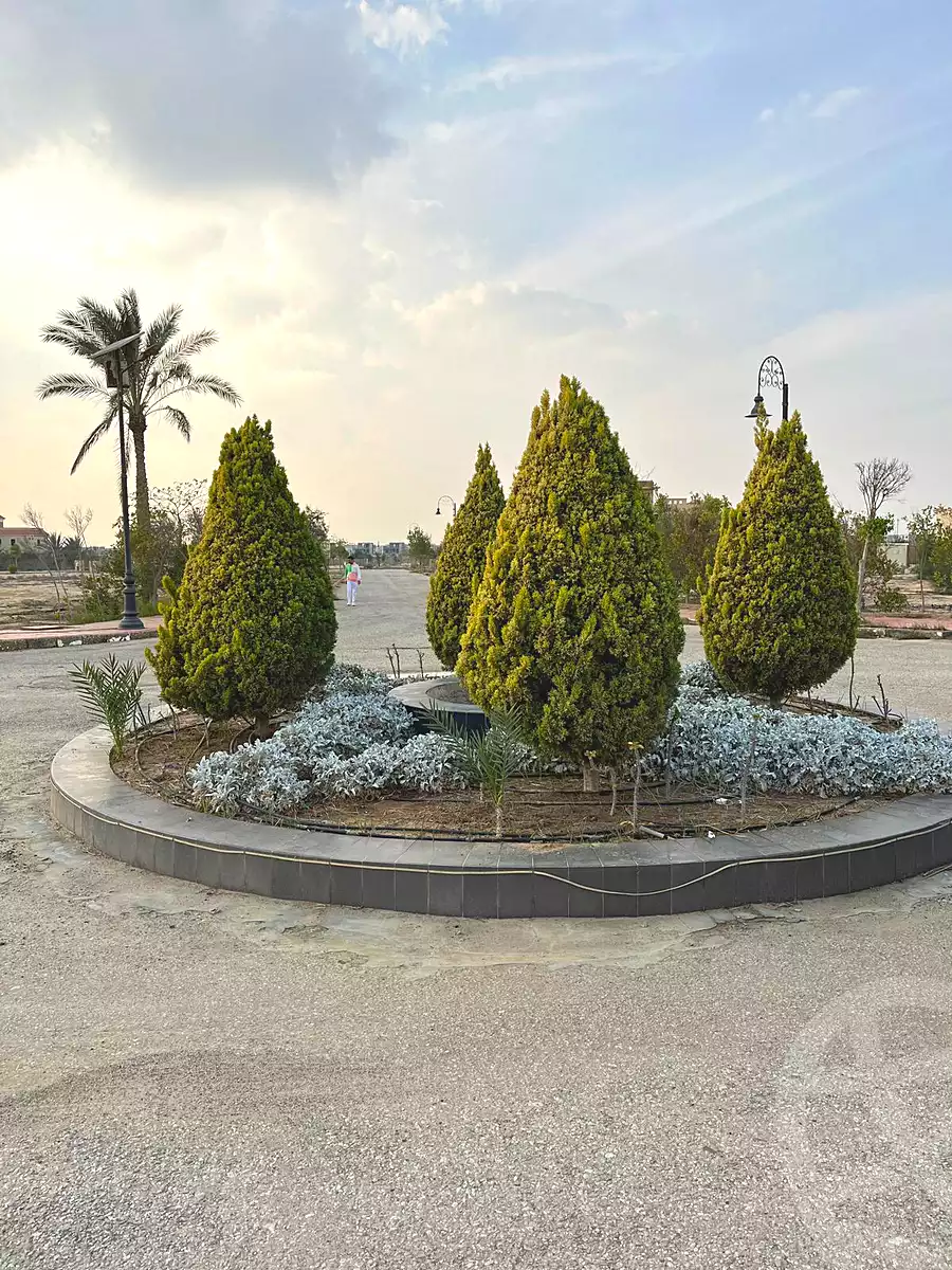 https://aqarmap.com.eg/en/listing/4443959-for-sale-cairo-el-sheikh-zayed-city-lshykh-zyd-ljdyd-riviera-gardens