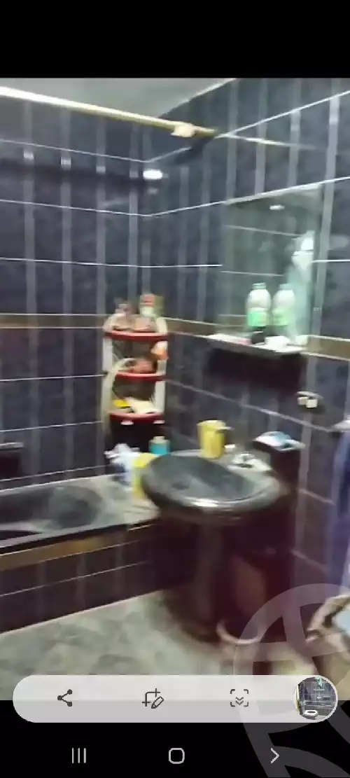 https://aqarmap.com.eg/ar/listing/4446922-for-sale-cairo-heliopolis-gesr-elsuez-qibaa-city