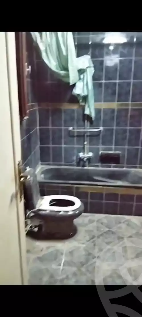 https://aqarmap.com.eg/ar/listing/4446922-for-sale-cairo-heliopolis-gesr-elsuez-qibaa-city