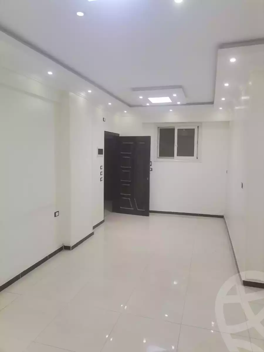 https://aqarmap.com.eg/ar/listing/4461968-for-rent-cairo-helwan-lmjwr-lrb-lmshrw-lmryky