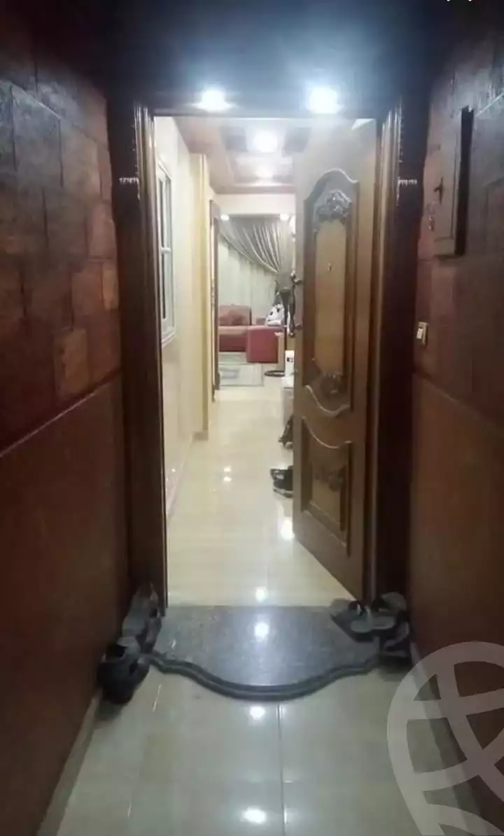 https://aqarmap.com.eg/ar/listing/4468125-for-sale-cairo-helwan-hadayek-helwan-el-shareef