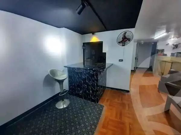 https://aqarmap.com.eg/en/listing/4473999-for-rent-cairo-mokattam-shareaa-9