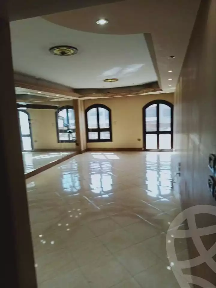 https://aqarmap.com.eg/ar/listing/4482700-for-rent-cairo-mokattam-lhdb-l-ly-lmntq-j