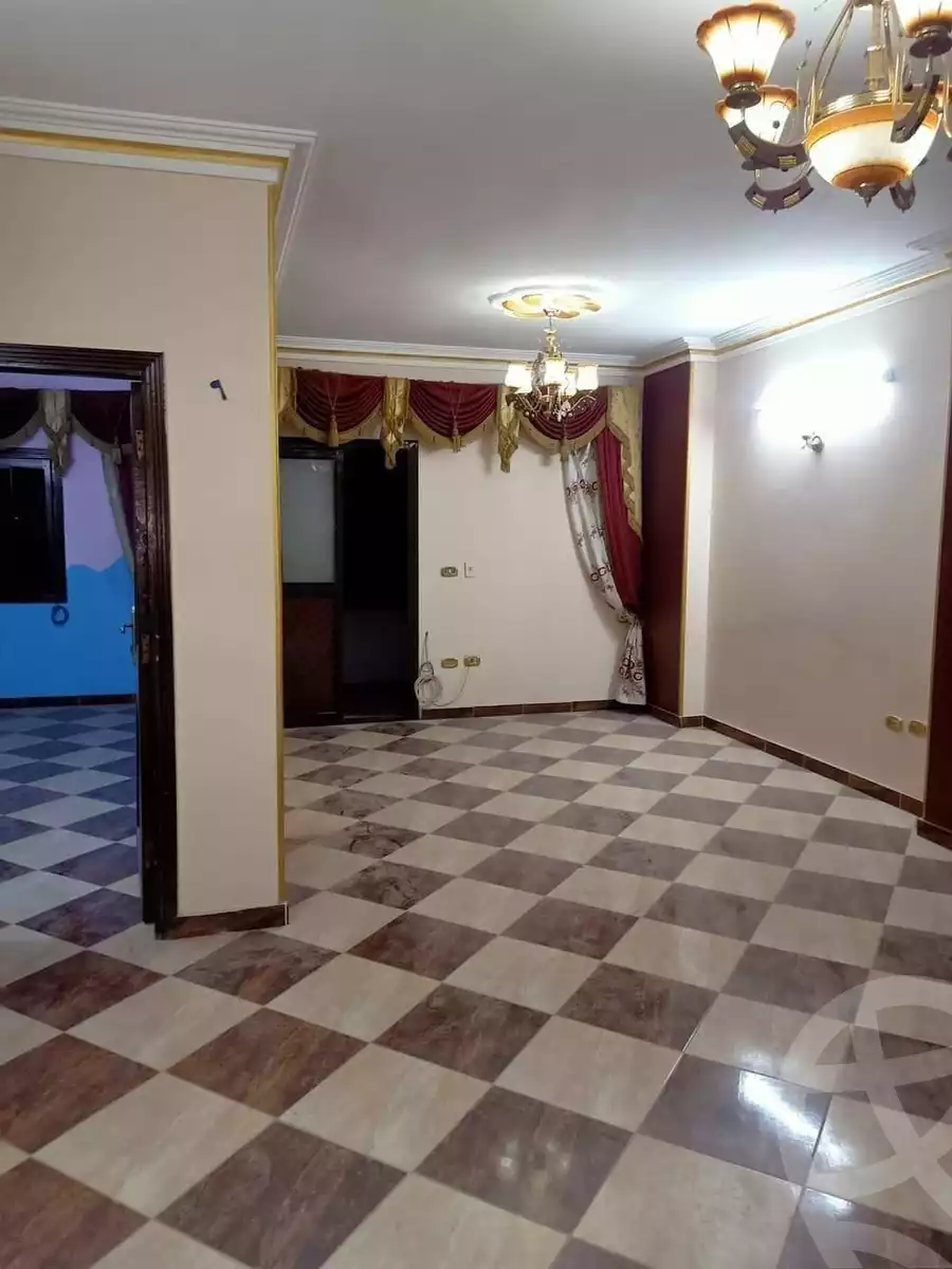 https://aqarmap.com.eg/ar/listing/4484881-for-rent-cairo-helwan-hadayek-helwan-nile-corniche-st