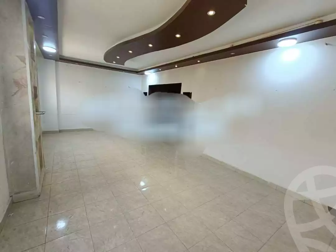 https://aqarmap.com.eg/en/listing/4487372-for-rent-cairo-mokattam-lhdb-l-ly-shr-krym-bnwn