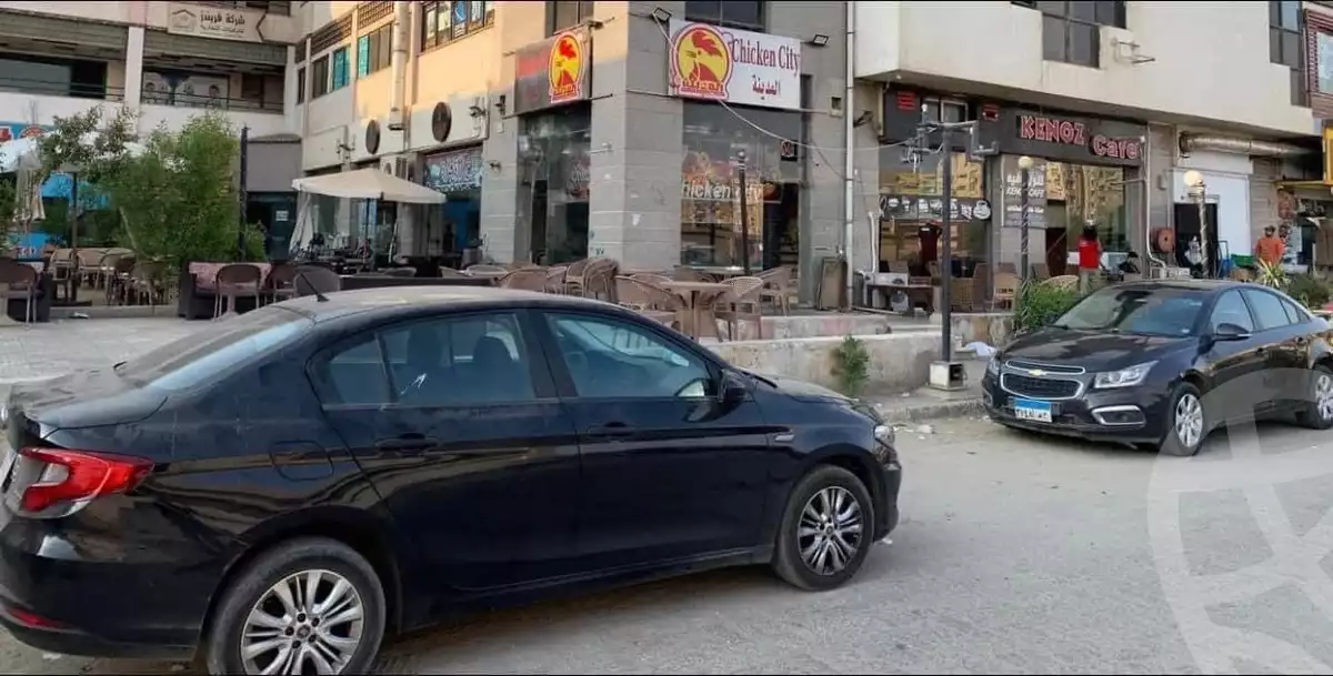 https://aqarmap.com.eg/ar/listing/4501203-for-sale-cairo-6th-of-october-el-ahyaa-neighborhood-4th-school-st