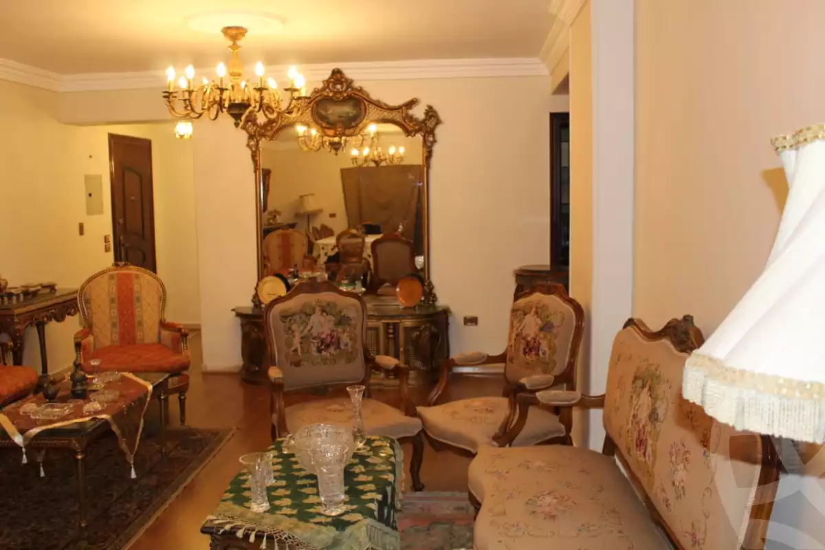 https://aqarmap.com.eg/en/listing/4502314-for-sale-cairo-6th-of-october-el-ahyaa-neighborhood-8th-street-12