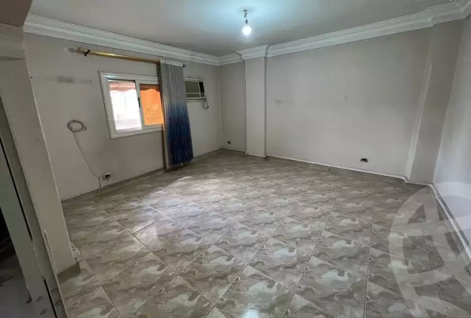 https://aqarmap.com.eg/ar/listing/4510996-for-sale-cairo-ain-shams-ain-shams-el-sharkia-abd-el-hameed-ragab-st