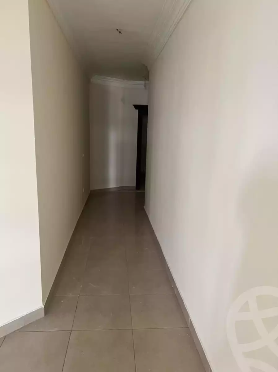 https://aqarmap.com.eg/en/listing/4512644-for-rent-cairo-new-cairo-first-settlement-mhwr-mstfy-kml