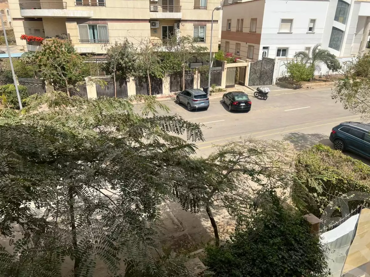 https://aqarmap.com.eg/en/listing/4512644-for-rent-cairo-new-cairo-first-settlement-mhwr-mstfy-kml