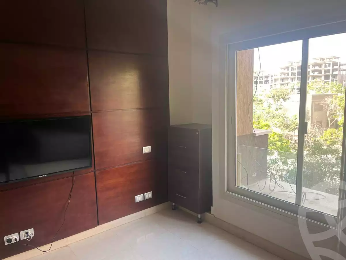 https://aqarmap.com.eg/ar/listing/4514330-for-rent-cairo-new-cairo-compounds-kmbwnd-dh-fyldj-blm-hylz