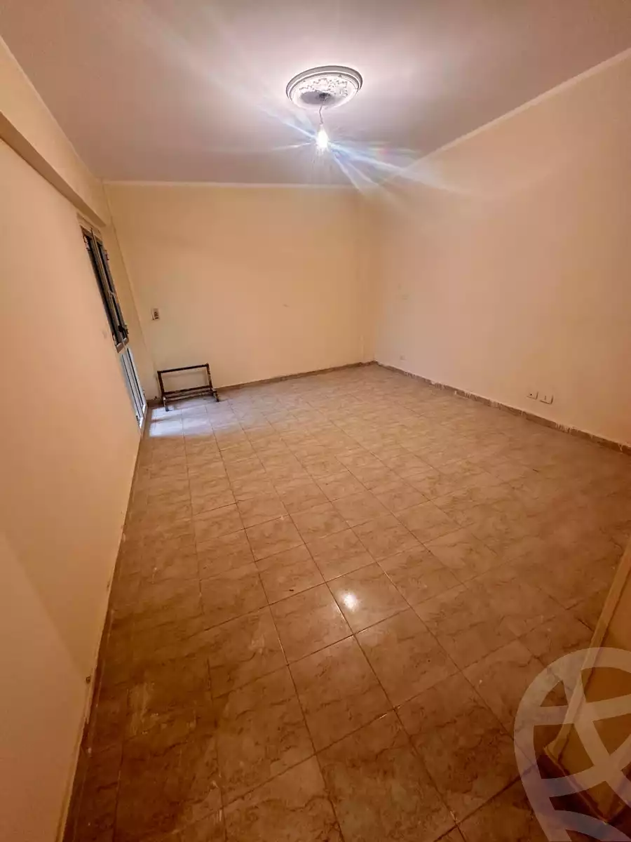 https://aqarmap.com.eg/en/listing/4523711-for-sale-cairo-new-cairo-lrhb-city-phase-10-farouk-el-baz-st