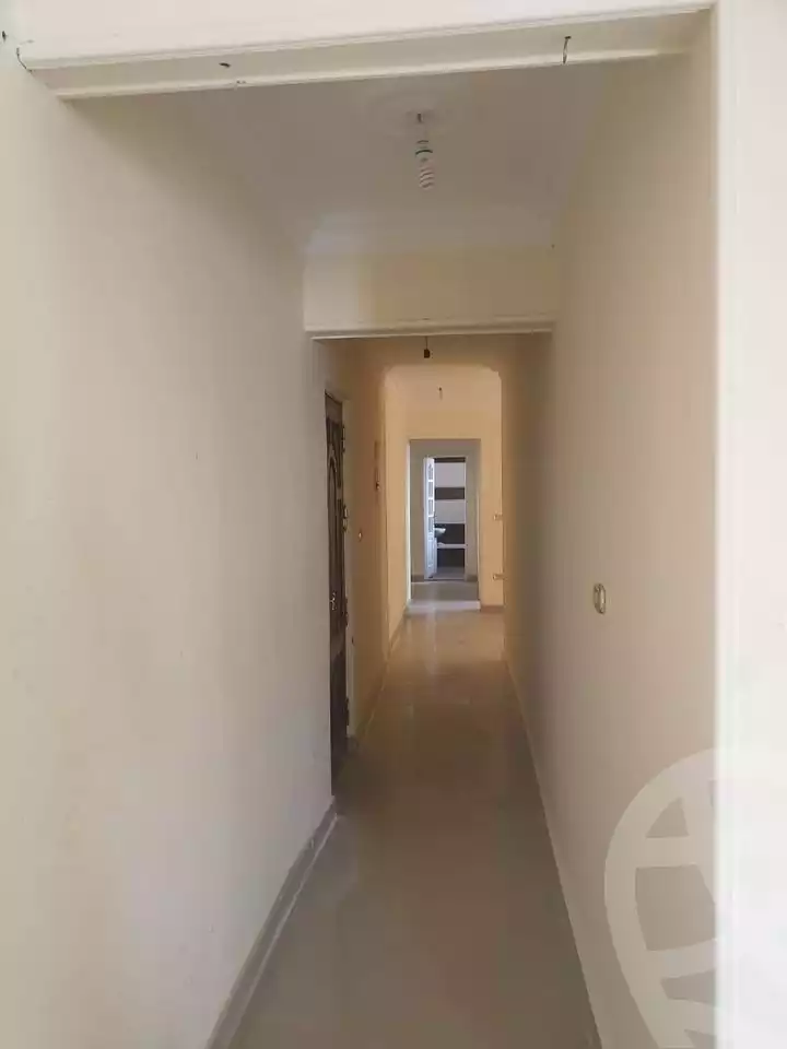 https://aqarmap.com.eg/ar/listing/4534121-for-rent-cairo-mokattam-shareaa-9