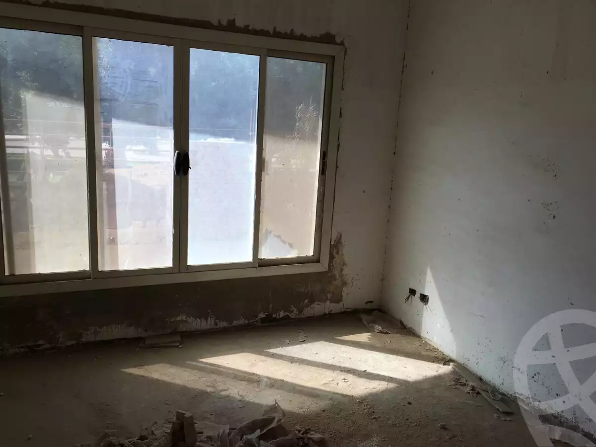 https://aqarmap.com.eg/ar/listing/4543419-for-sale-cairo-el-shorouk-lhy-lthlth-grb-neighbourhood-2