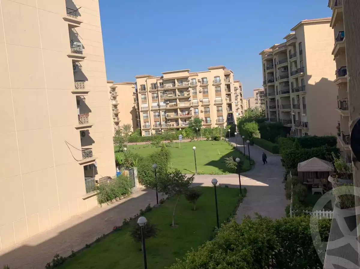 https://aqarmap.com.eg/en/listing/4549100-for-rent-cairo-new-cairo-lrhb-city-phase-8