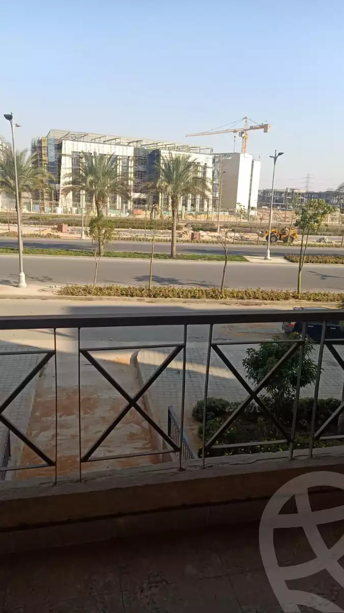 https://aqarmap.com.eg/ar/listing/4552569-for-sale-cairo-new-administrative-capital-r3-strz-mwl-kbytl-llttwyr