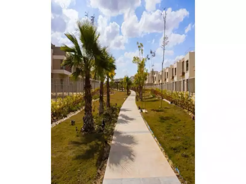 https://aqarmap.com.eg/en/listing/4553674-for-sale-cairo-6th-of-october-compound-the-crown