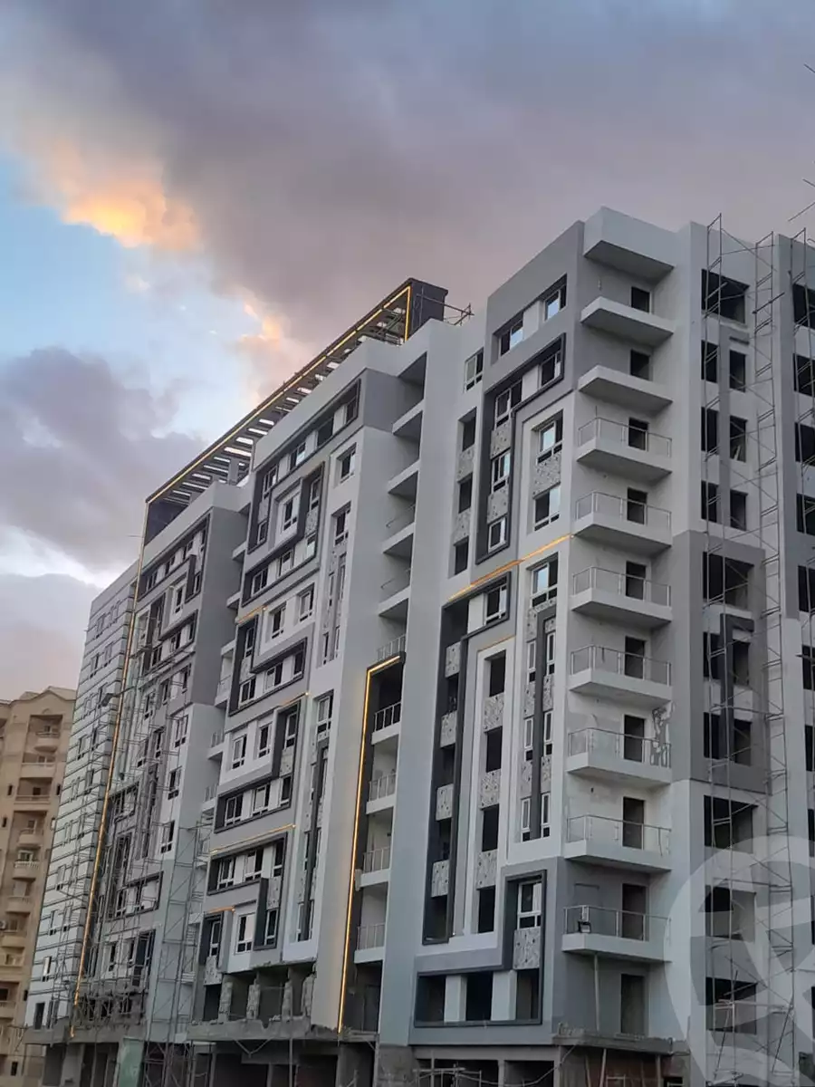 https://aqarmap.com.eg/en/listing/4577066-for-sale-cairo-mokattam-el-hadabah-el-wosta-compound-next-point