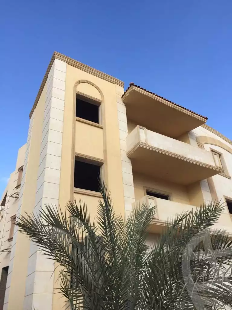 https://aqarmap.com.eg/en/listing/4586557-for-sale-cairo-new-cairo-compounds-kmbwnd-lnkhyl