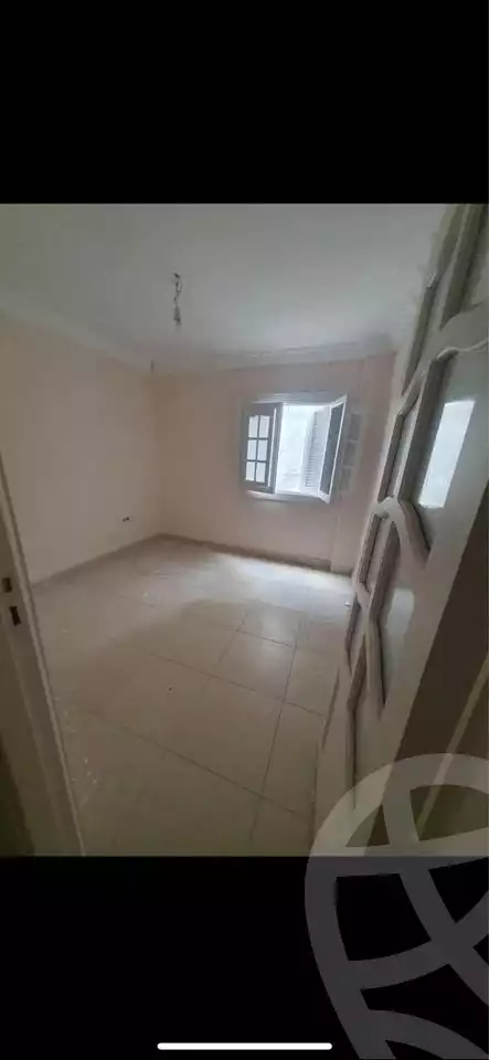 https://aqarmap.com.eg/en/listing/4590087-for-sale-alexandria-ganaklis-shr-bw-qyr-tryq-lhry