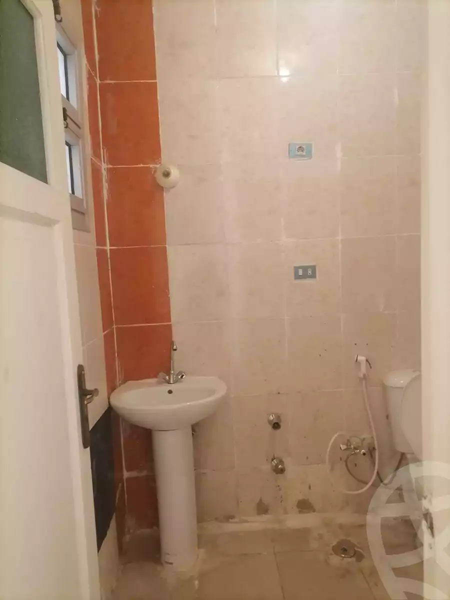 https://aqarmap.com.eg/ar/listing/4594570-for-sale-cairo-badr-hay-al-narges-social-housing