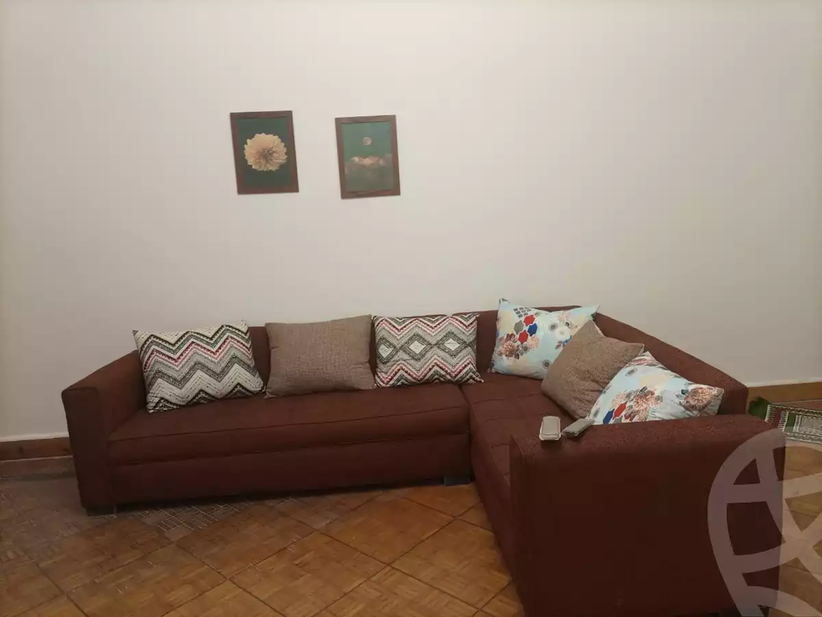 https://aqarmap.com.eg/en/listing/4596826-for-rent-cairo-downtown-bab-el-loaa-al-falki-st