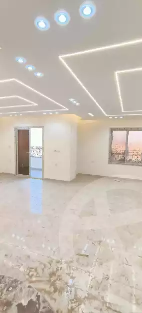 https://aqarmap.com.eg/ar/listing/4610705-for-rent-cairo-mokattam-shareaa-9