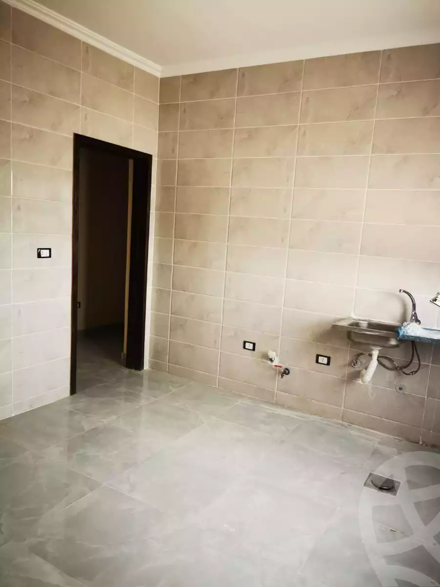 https://aqarmap.com.eg/ar/listing/4611968-for-rent-cairo-new-cairo-el-lotus-lotus-north-lmntq-lthlth-llwts-lshmly