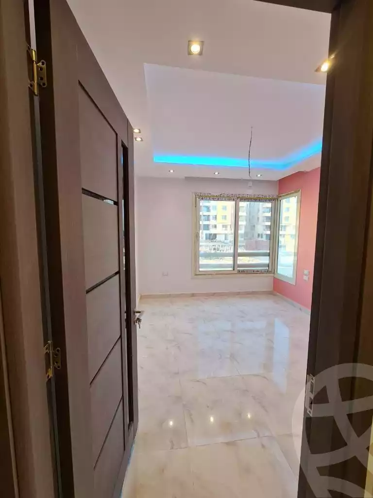 https://aqarmap.com.eg/ar/listing/4619425-for-sale-cairo-6th-of-october-compound-promenade-residence