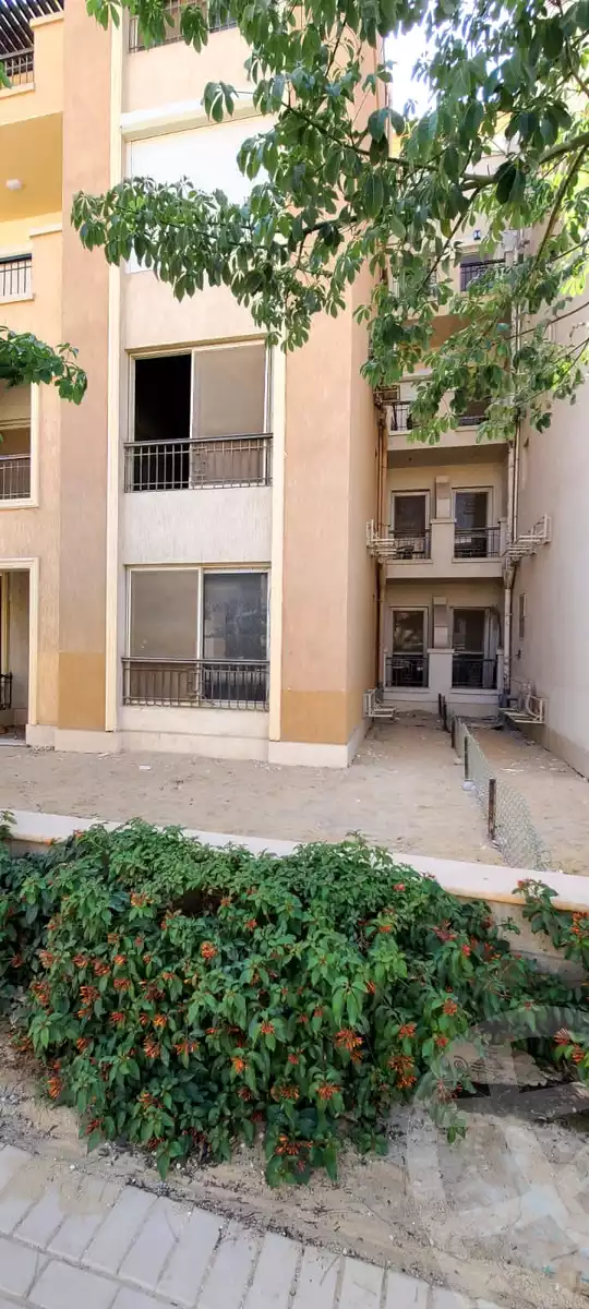 https://aqarmap.com.eg/en/listing/4625157-for-sale-cairo-new-cairo-compounds-stwn-ryzydns-by-ar-y-llttwyr