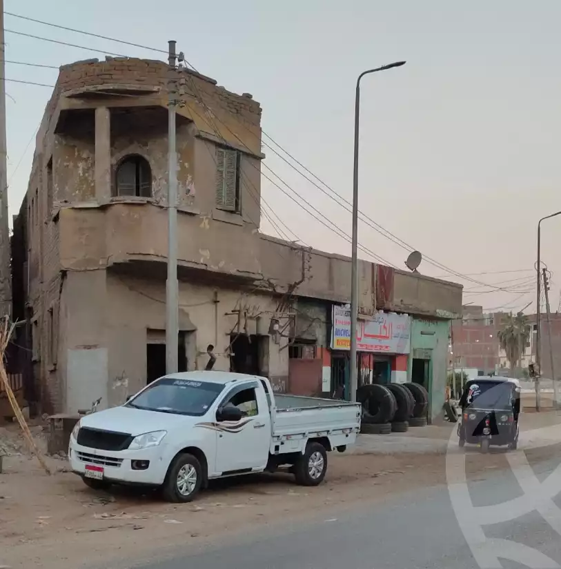 https://aqarmap.com.eg/ar/listing/4628948-for-sale-gharbia-kafr-el-zayat-qaret-el-dlgmoun
