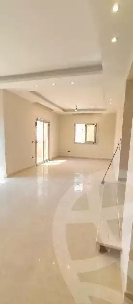 https://aqarmap.com.eg/ar/listing/4637665-for-rent-cairo-mokattam-lhdb-l-ly-lmntq-j