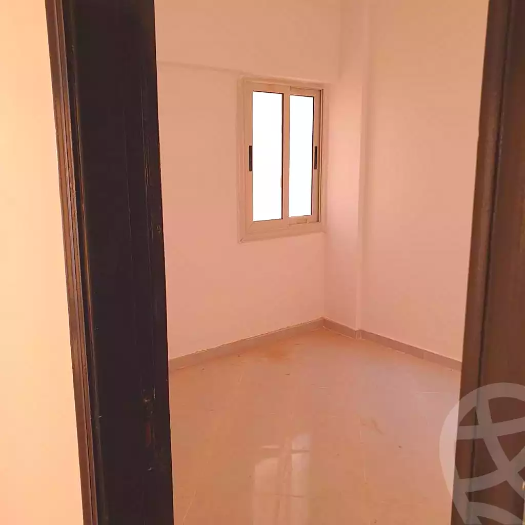 https://aqarmap.com.eg/en/listing/6987806-for-sale-north-coast-resorts-emirates-heights