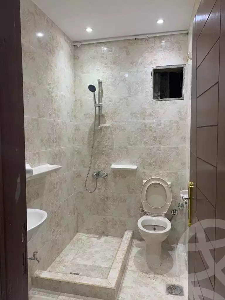 https://aqarmap.com.eg/ar/listing/4667006-for-rent-cairo-el-zaytun-lzytwn-lshrqy