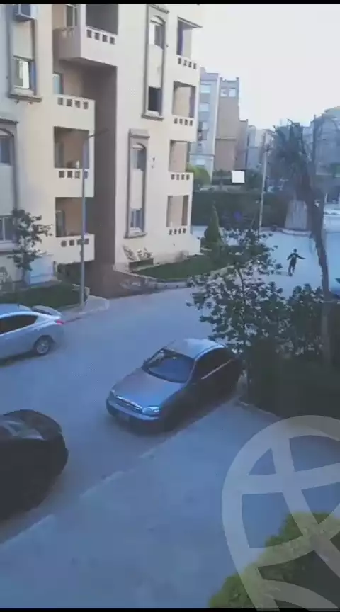 https://aqarmap.com.eg/ar/listing/4677684-for-sale-cairo-6th-of-october-hadaeq-october-kmbwnd-fy-hdyq-ktwbr-kmbwnd-fyw-jrdn-swlyd-l-qry