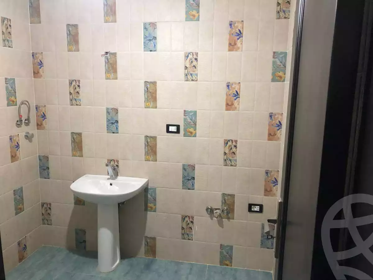 https://aqarmap.com.eg/ar/listing/4685947-for-sale-new-cairo-el-banafsag-ibrahim-saafan-st
