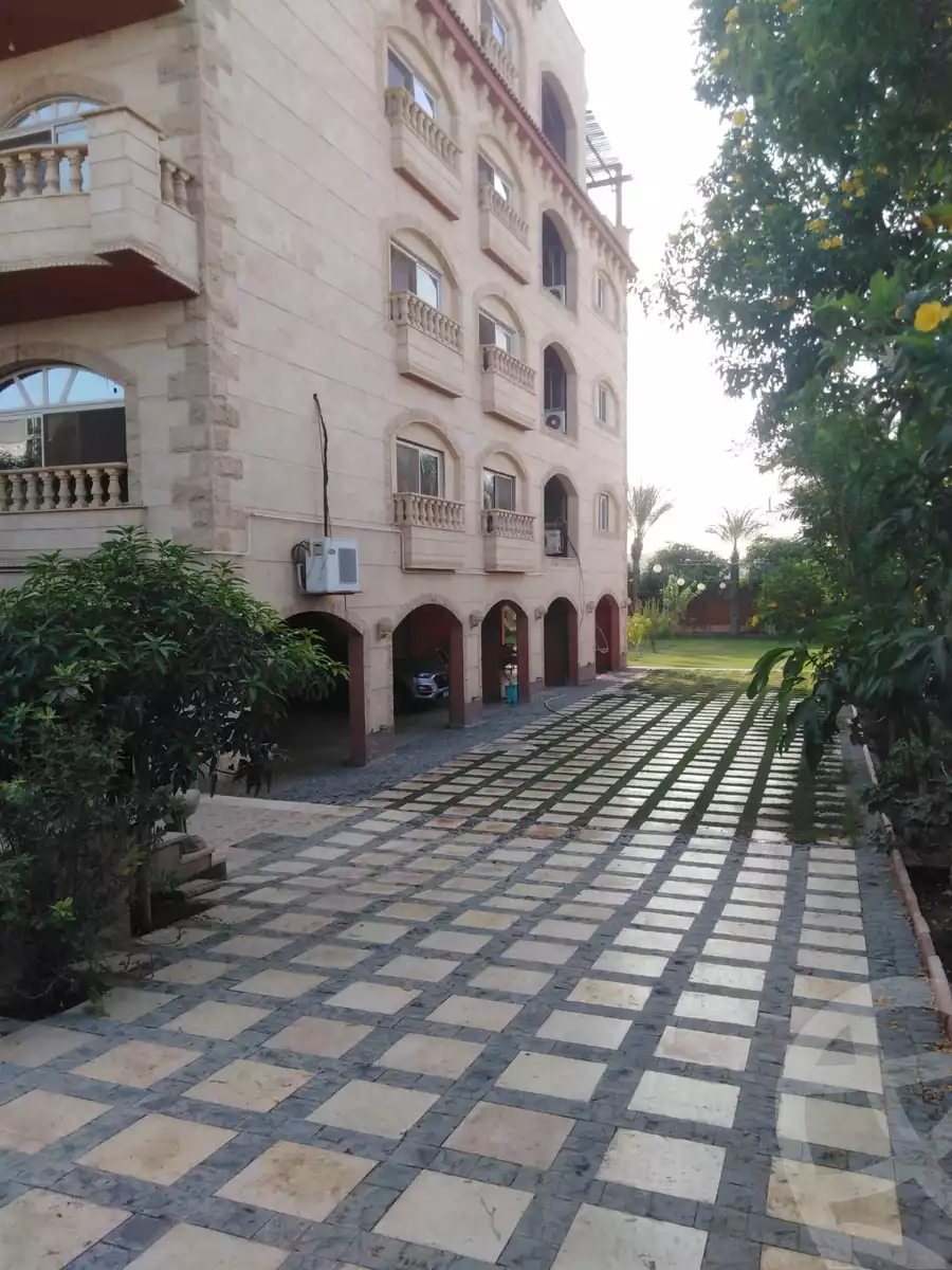 https://aqarmap.com.eg/ar/listing/5862847-for-sale-cairo-al-oubour-tryq-msr-sm-yly-lshrwy-el-nakheel-resort-amenhotep-and-october-co-operative-housing