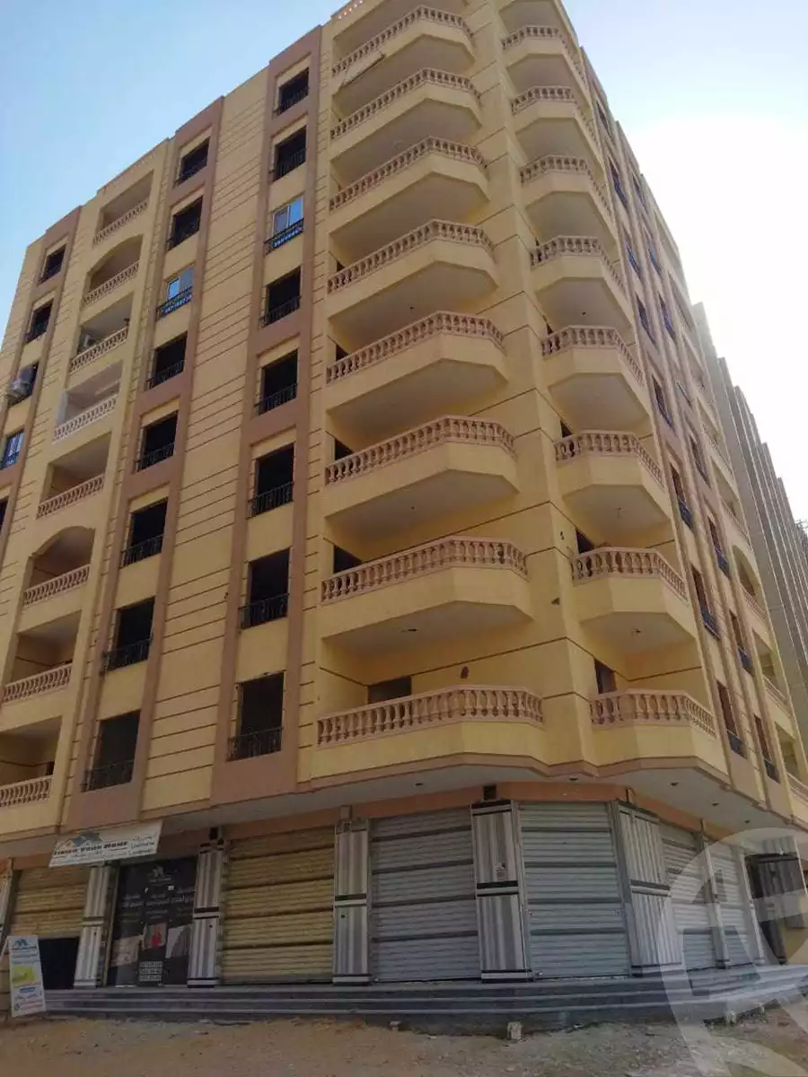 https://aqarmap.com.eg/en/listing/4692667-for-sale-cairo-el-obour-ismailia-desert-road-el-nakheel-resort-amenhotep-and-october-co-operative-housing