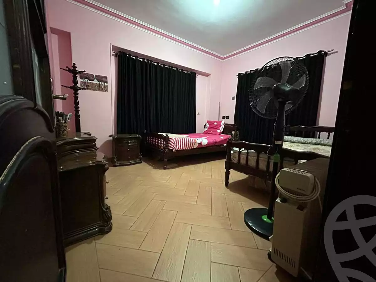 https://aqarmap.com.eg/ar/listing/4695344-for-sale-cairo-new-cairo-el-narges-el-narges-omarat-street-79