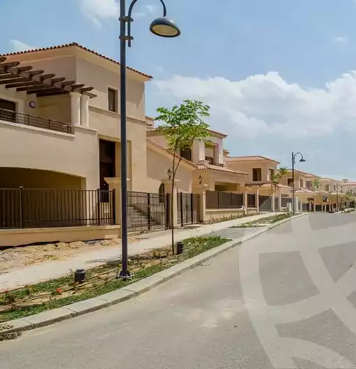 https://aqarmap.com.eg/en/listing/4696178-for-sale-cairo-mokattam-compounds-uptown-cairo